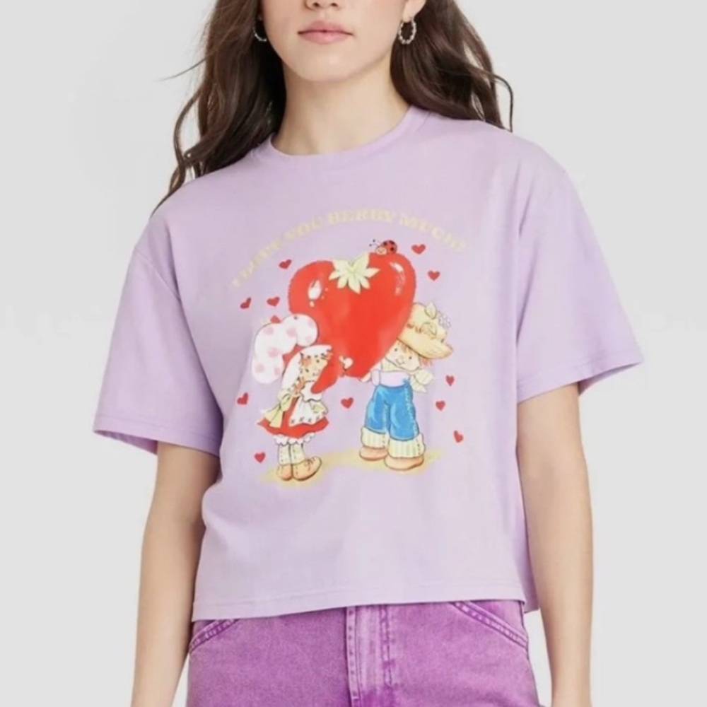 Strawberry Shortcake Graphic I Love You Berry Much Semi-Cropped Shirt